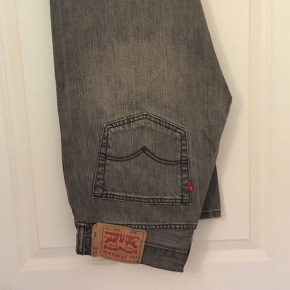 mens grey levis 501